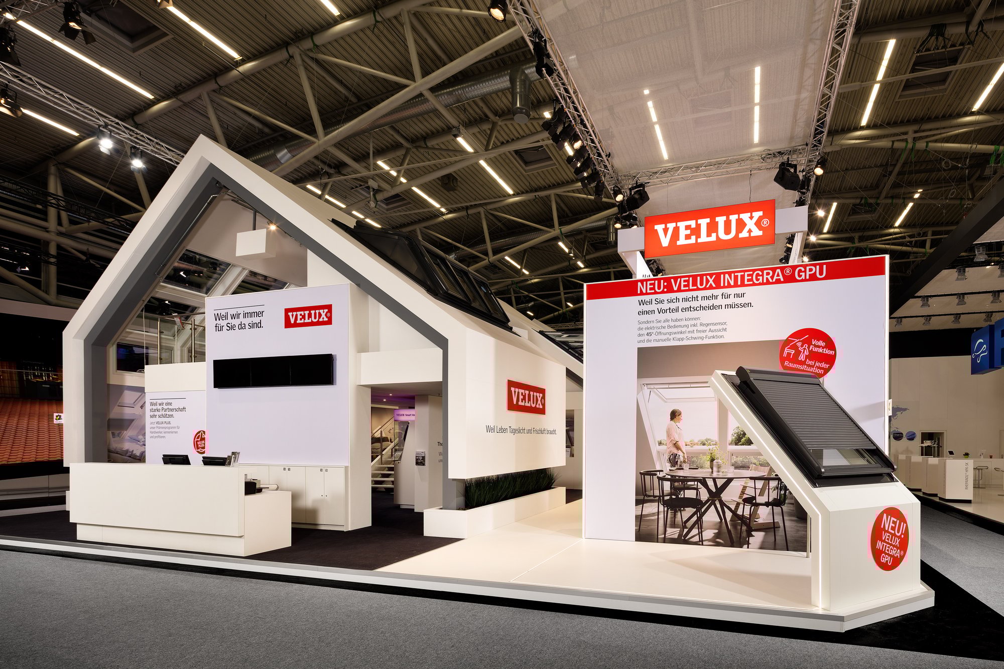 Velux-BAU19-Front-2685